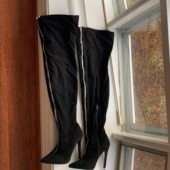 Long thigh boots - Picture 2 of 4